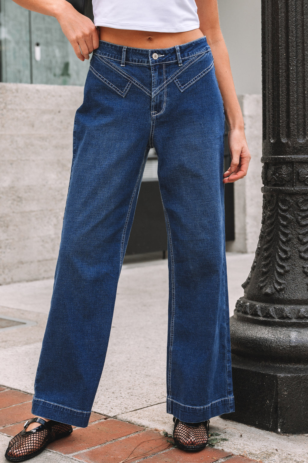 Stitched Waist Detail Loose Cuffed Jeans