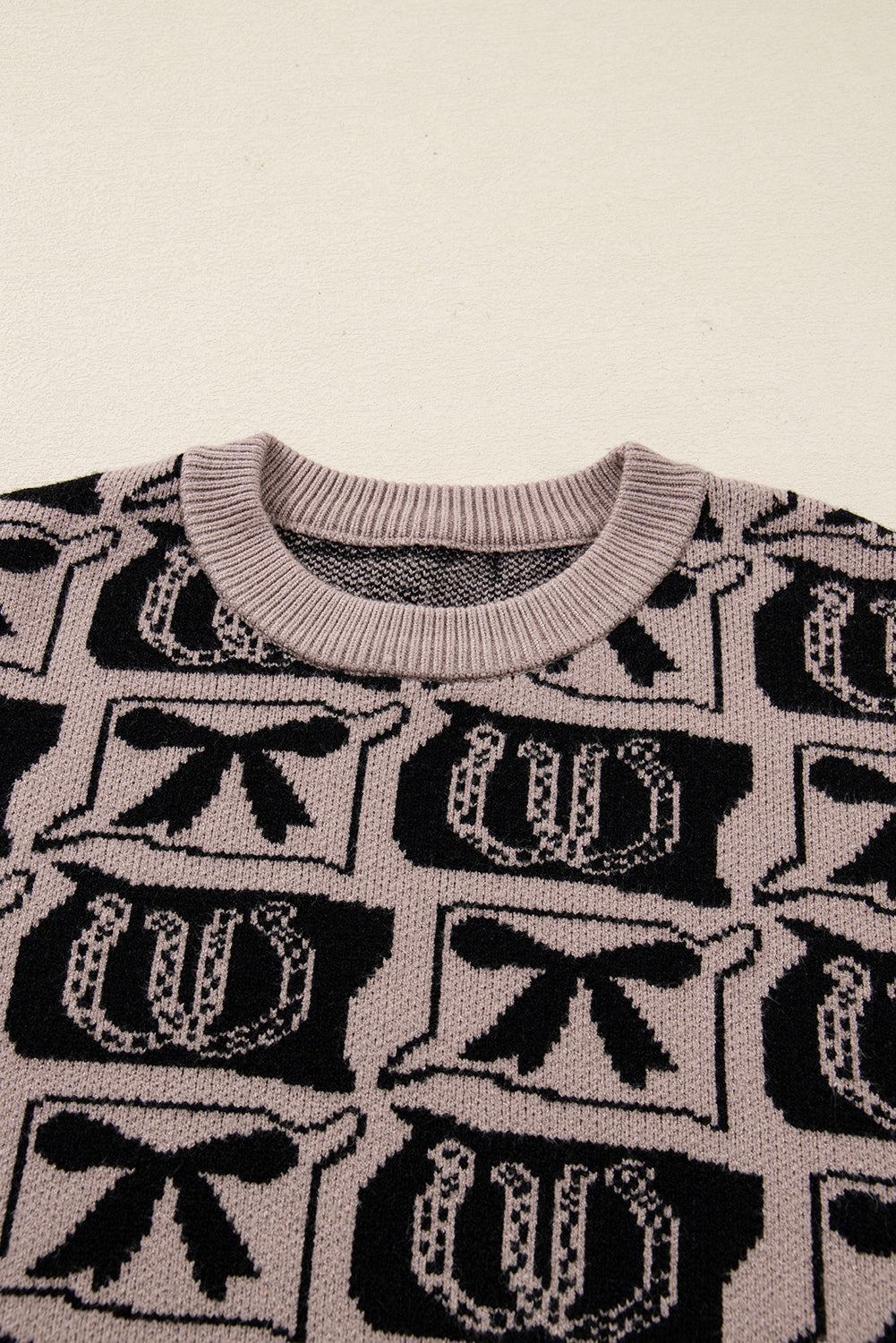 Black Bows & Horseshoes Pattern Sweater