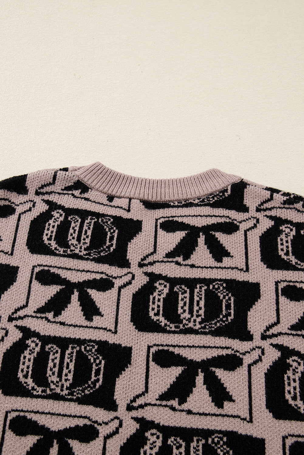 Black Bows & Horseshoes Pattern Sweater