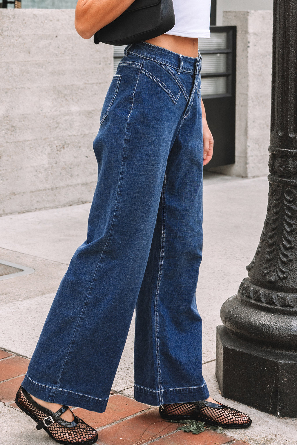 Stitched Waist Detail Loose Cuffed Jeans