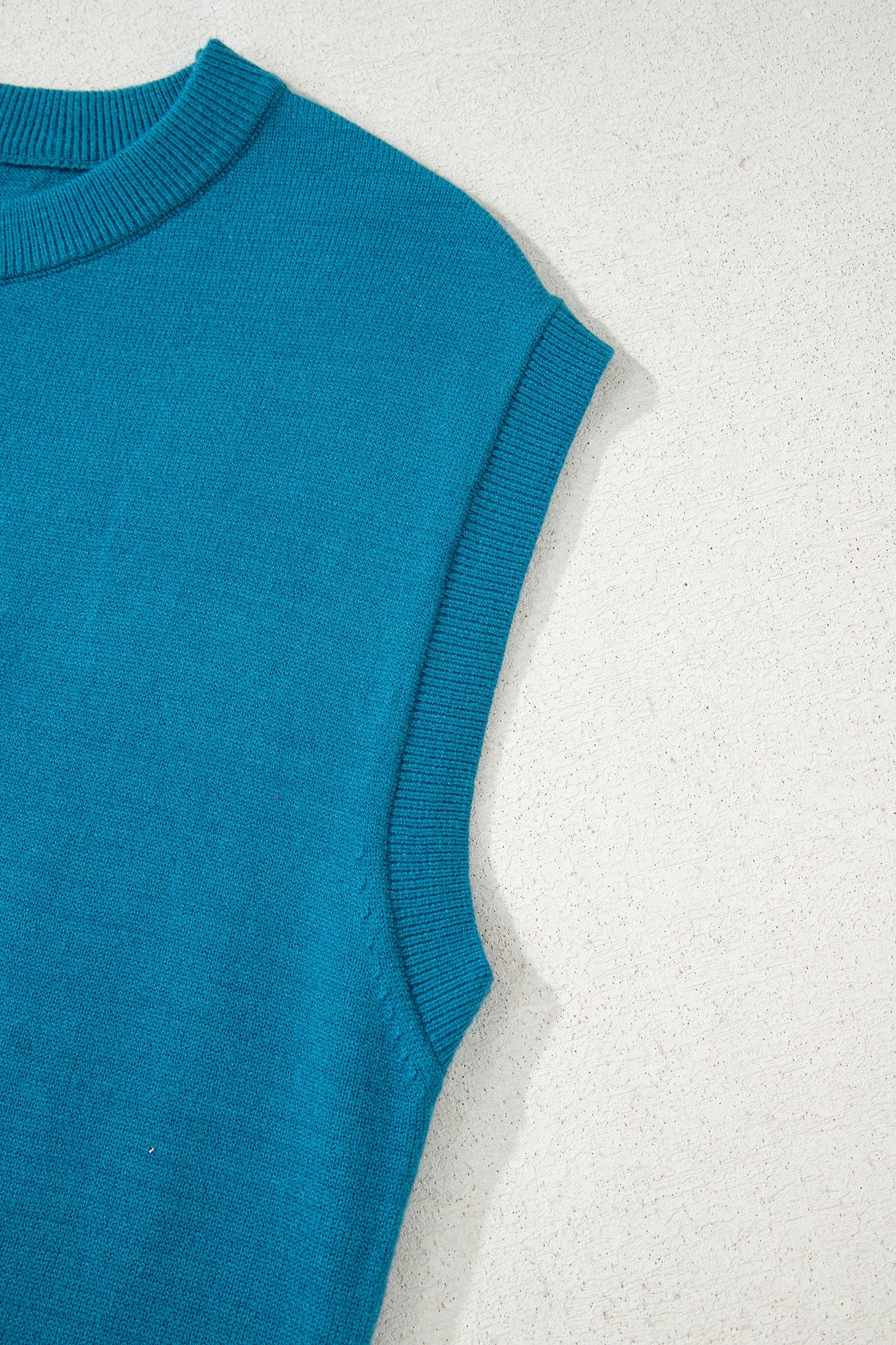 Horse Shoe Embroidered Short Sleeve Sweater