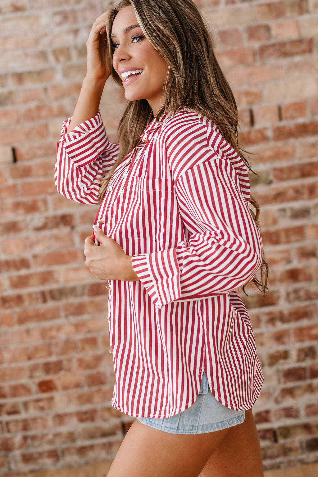 Red Stripe Pocket Side Loose Shirt